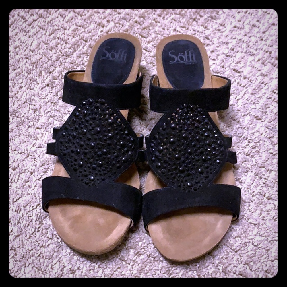 Black Sofft Vassey embellished wedges.